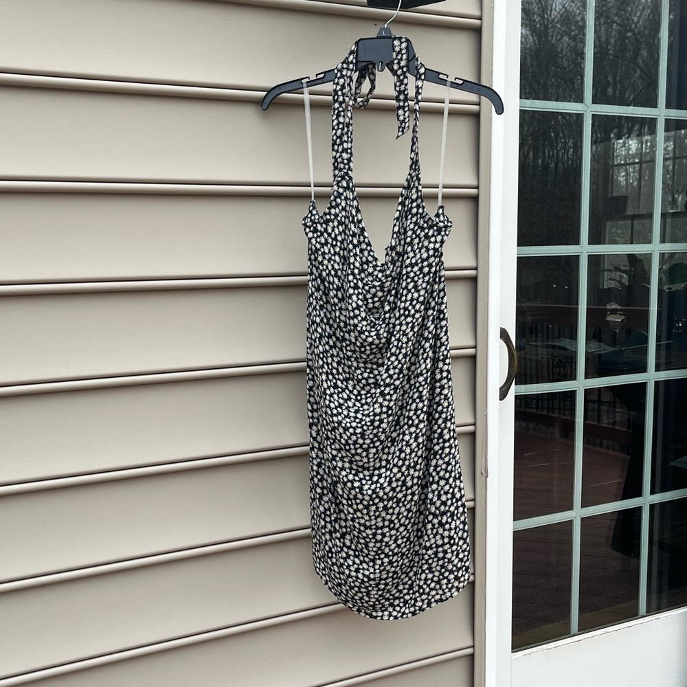Sundress,  Halter tie, Backless. NWT!